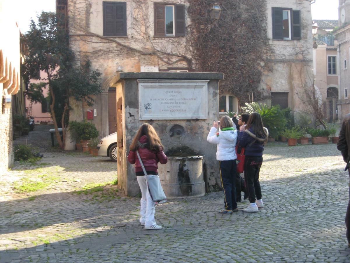 B&B Si Sta Bene Ostia Antica Luaran gambar